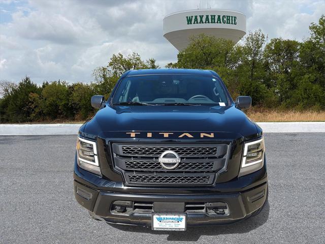 2024 Nissan TITAN Crew Cab SV 4x4 2024 Nissan TITAN Crew Cab SV 4x4