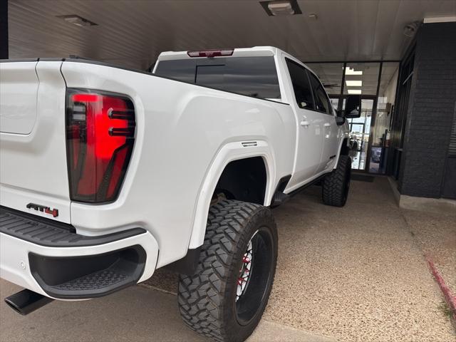 2025 GMC Sierra 2500HD 4WD Crew Cab Standard Bed AT4 2025 GMC Sierra 2500HD 4WD Crew Cab Standard Bed AT4