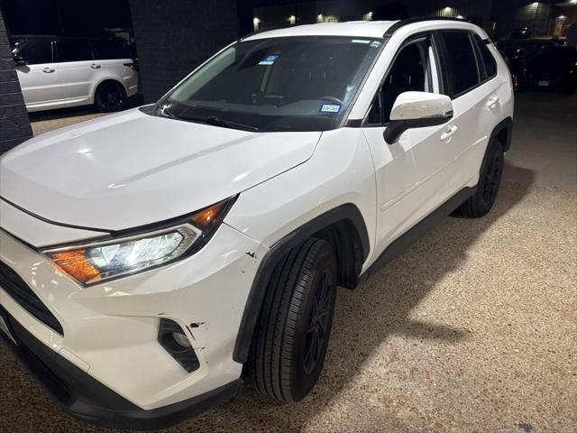 2020 Toyota RAV4 XLE 2020 Toyota RAV4 XLE