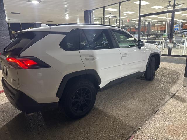 2020 Toyota RAV4 XLE 2020 Toyota RAV4 XLE