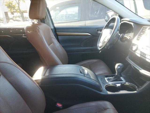 2019 Toyota Highlander Limited 2019 Toyota Highlander Limited