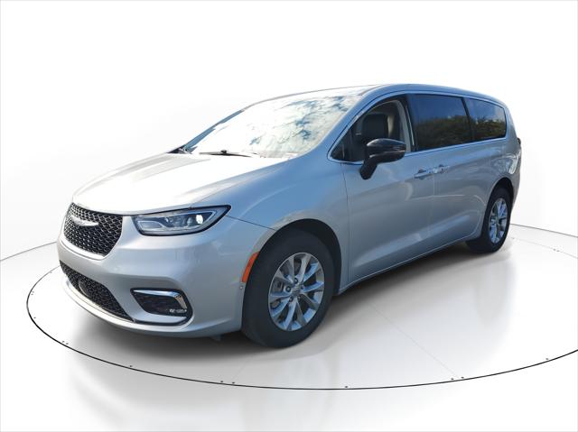 2024 Chrysler Pacifica Touring L AWD
