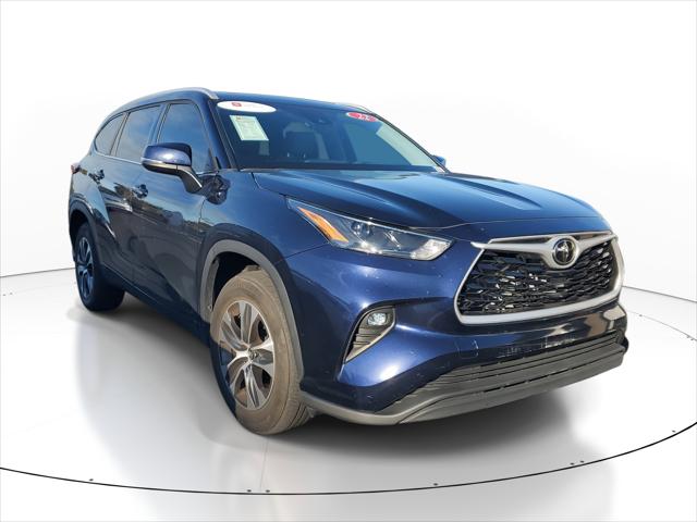 2022 Toyota Highlander XLE 2022 Toyota Highlander XLE