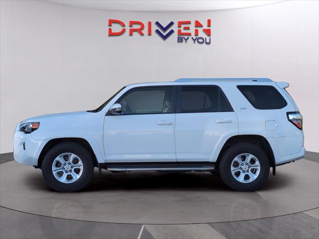 2018 Toyota 4Runner SR5 2018 Toyota 4Runner SR5