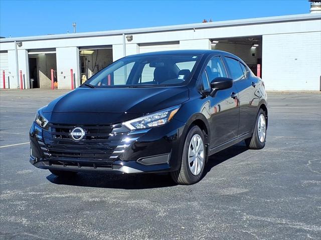 2025 Nissan Versa 1.6 S