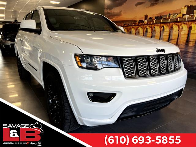 2019 Jeep Grand Cherokee Altitude 4x4 2019 Jeep Grand Cherokee Altitude 4x4