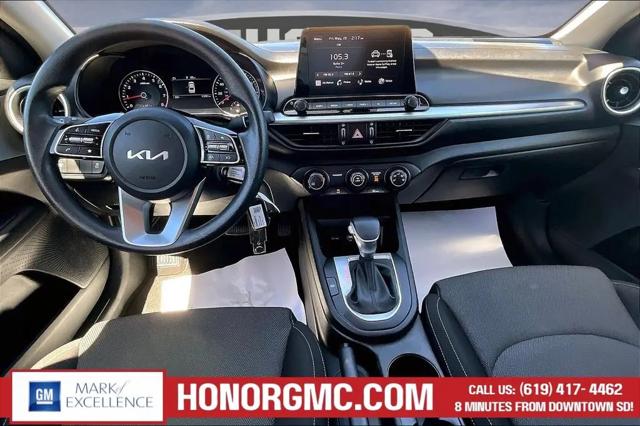 2023 Kia Forte LX
