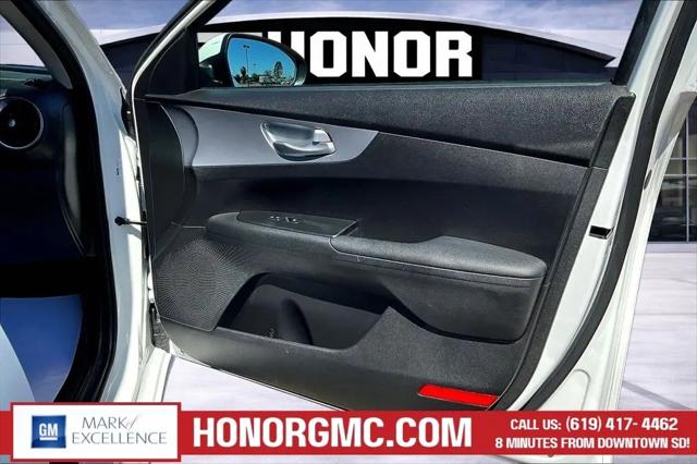 2023 Kia Forte LX
