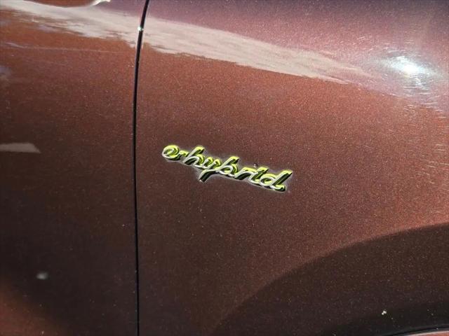 2023 Porsche Cayenne E-Hybrid Platinum Edition