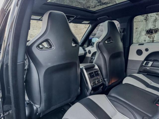 2015 Land Rover Range Rover Sport 5.0L V8 Supercharged SVR