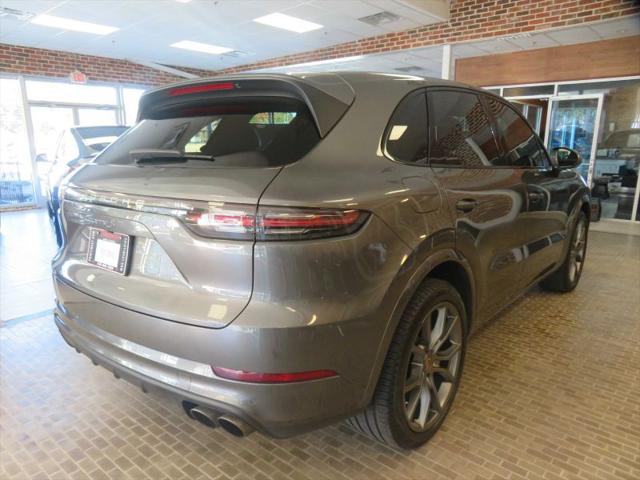 2020 Porsche Cayenne S