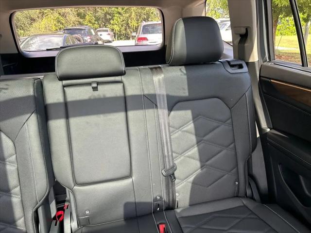 2026 Volkswagen Atlas SE with Technology