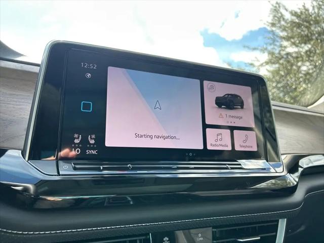 2026 Volkswagen Atlas SE with Technology