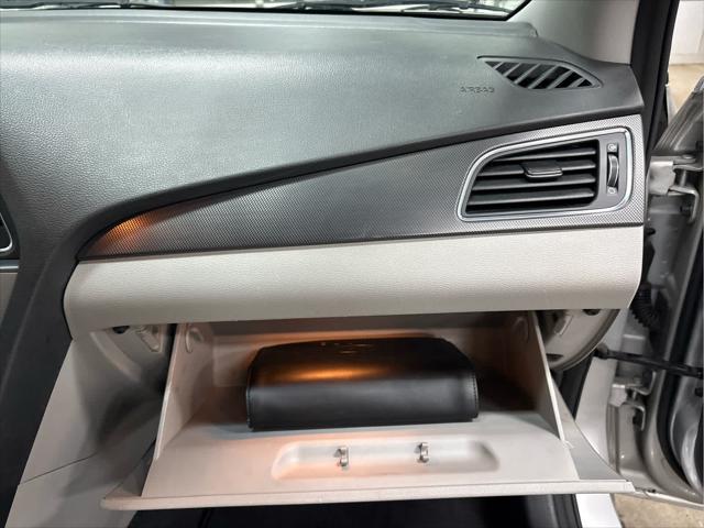 Used 2015 Hyundai Sonata For Sale in Wilmington, OH