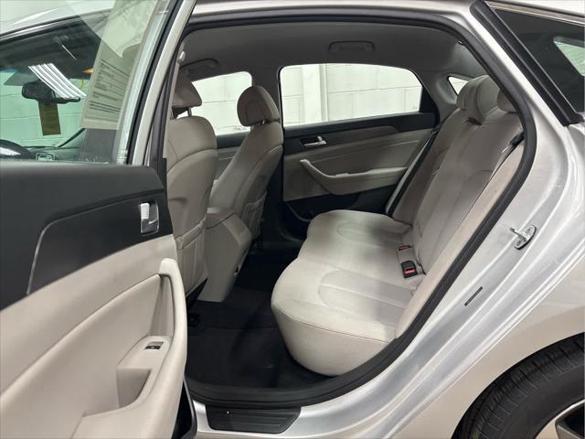 Used 2015 Hyundai Sonata For Sale in Wilmington, OH