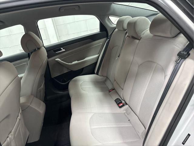 Used 2015 Hyundai Sonata For Sale in Wilmington, OH