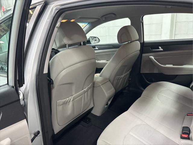 Used 2015 Hyundai Sonata For Sale in Wilmington, OH