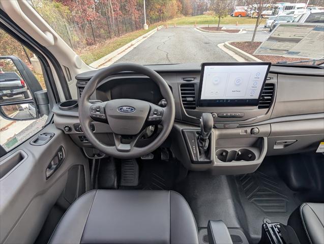 2026 Ford Transit Cargo Van T-250 148 Med Rf 9150 GVWR RWD