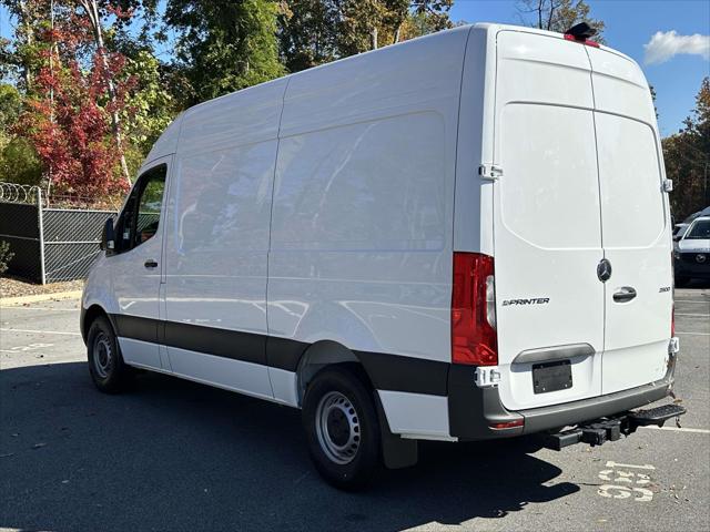 2026 Mercedes-Benz Sprinter 2500 2500 Standard Roof I4 Diesel 144"" RWD