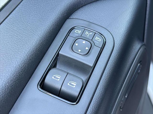 2026 Mercedes-Benz Sprinter 2500 2500 Standard Roof I4 Diesel 144"" RWD