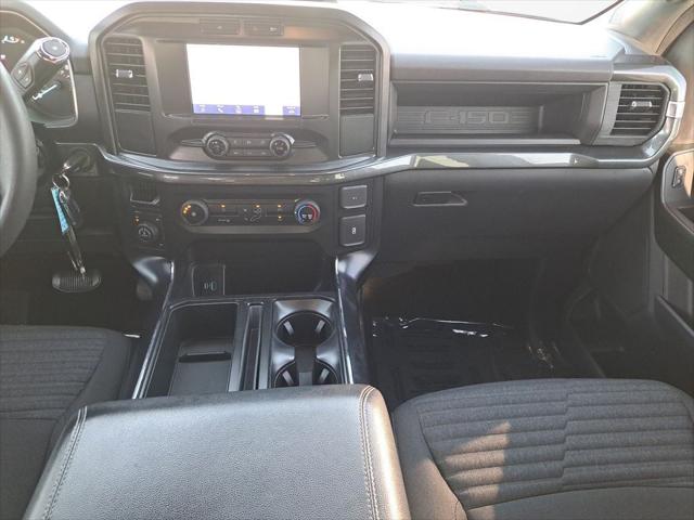 2022 Ford F-150 XL 2022 Ford F-150 XL