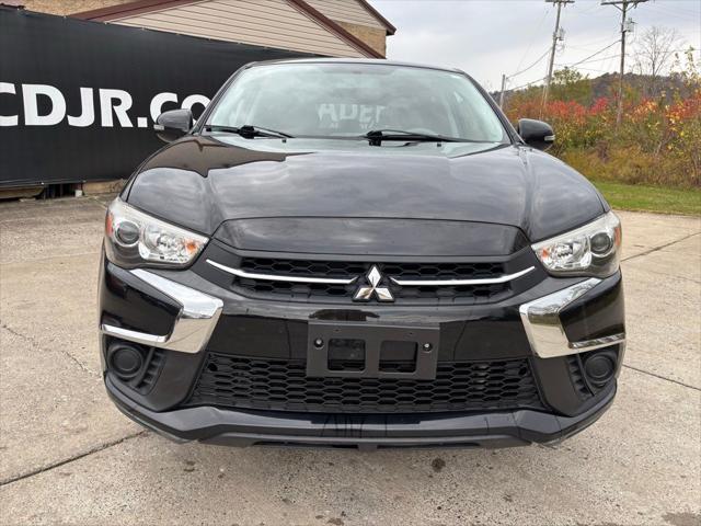 2019 Mitsubishi Outlander Sport 2.0 ES 2019 Mitsubishi Outlander Sport 2.0 ES