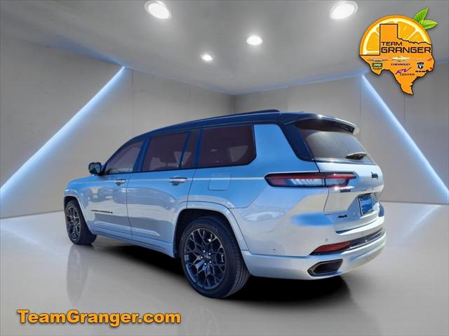 2023 Jeep Grand Cherokee L Summit Reserve 4x4 2023 Jeep Grand Cherokee L Summit Reserve 4x4
