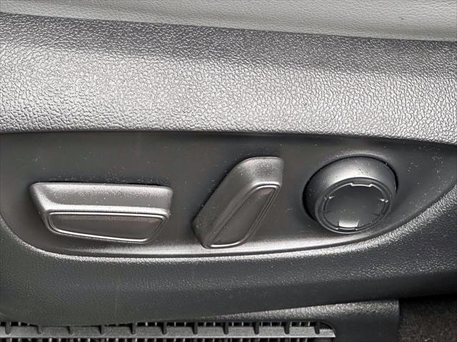 2022 Toyota Sienna XLE [11]