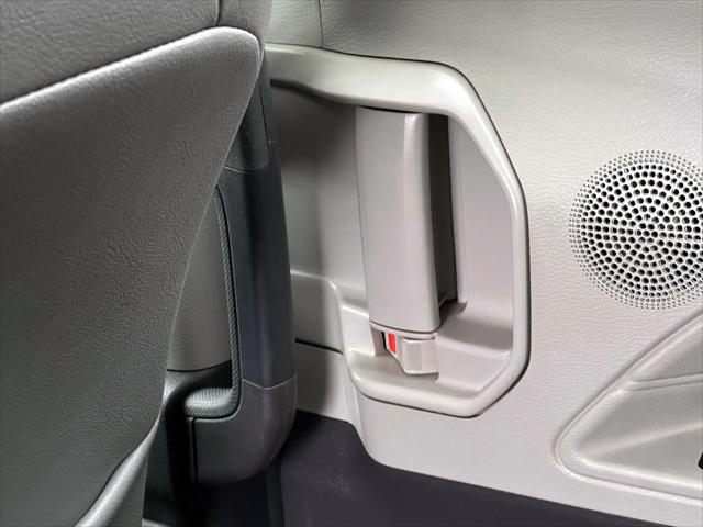 2022 Toyota Sienna XLE [20]