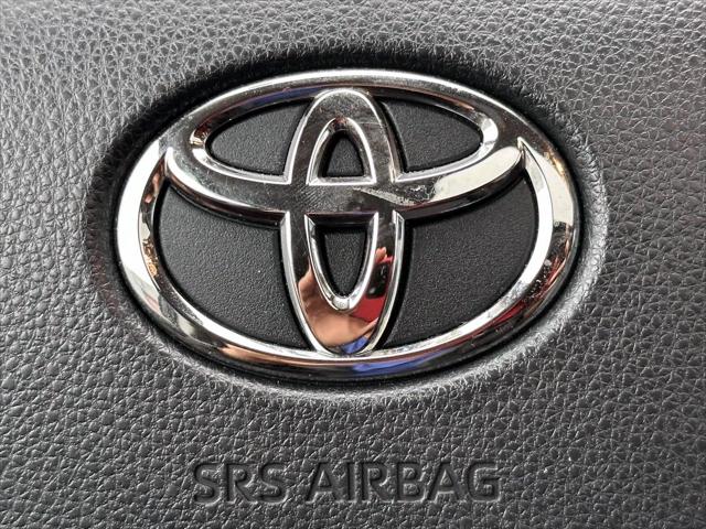 2022 Toyota Sienna XLE [23]