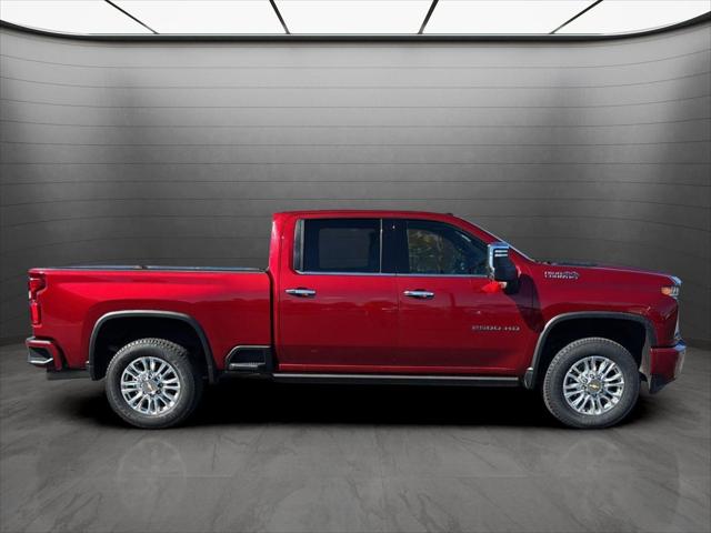 2022 Chevrolet Silverado 2500HD 4WD Crew Cab Standard Bed High Country 2022 Chevrolet Silverado 2500HD 4WD Crew Cab Standard Bed High Country