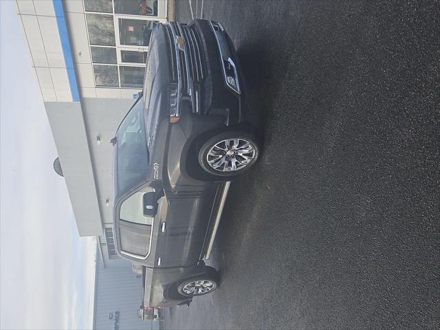 2021 Chevrolet Silverado 1500 4WD Crew Cab Short Bed High Country