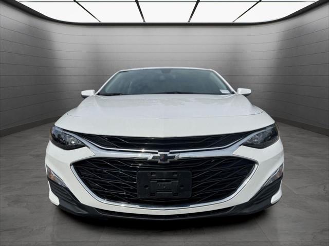 2022 Chevrolet Malibu FWD RS