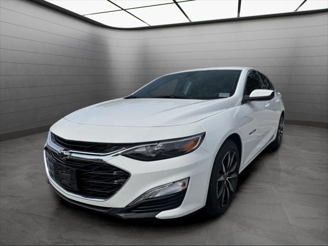 2022 Chevrolet Malibu FWD RS 2022 Chevrolet Malibu FWD RS