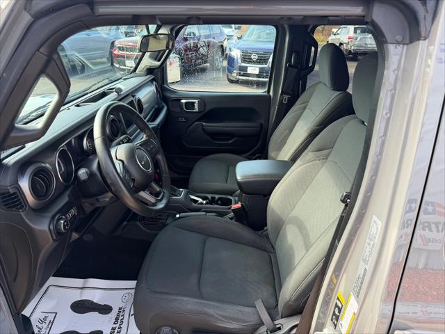 2021 Jeep Gladiator Willys 4x4 2021 Jeep Gladiator Willys 4x4