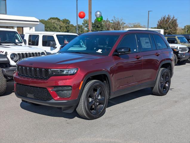 2025 Jeep Grand Cherokee Altitude X 4x4
