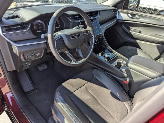 2025 Jeep Grand Cherokee Altitude X 4x4
