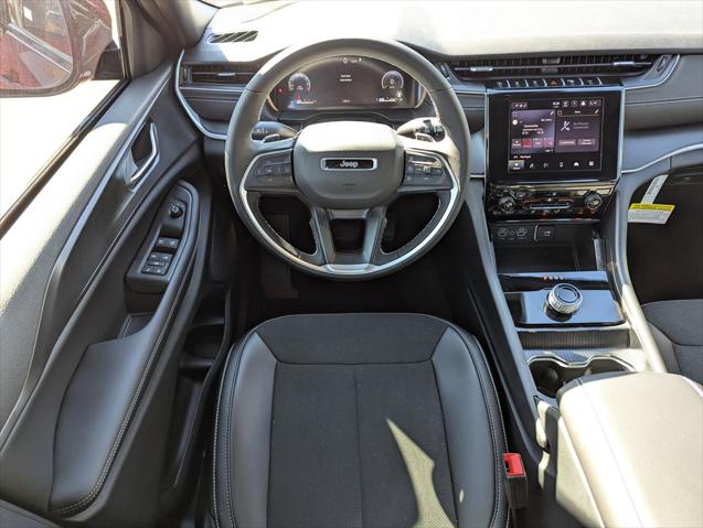 2025 Jeep Grand Cherokee Altitude X 4x4