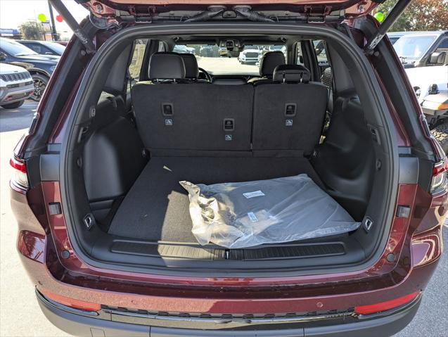 2025 Jeep Grand Cherokee Altitude X 4x4