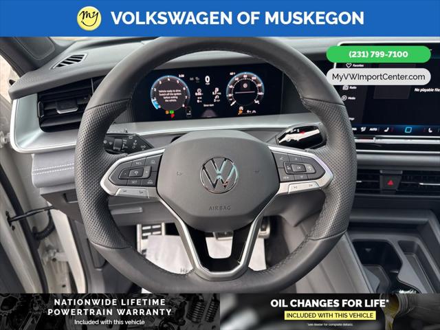 2026 Volkswagen Tiguan SE R-Line Black