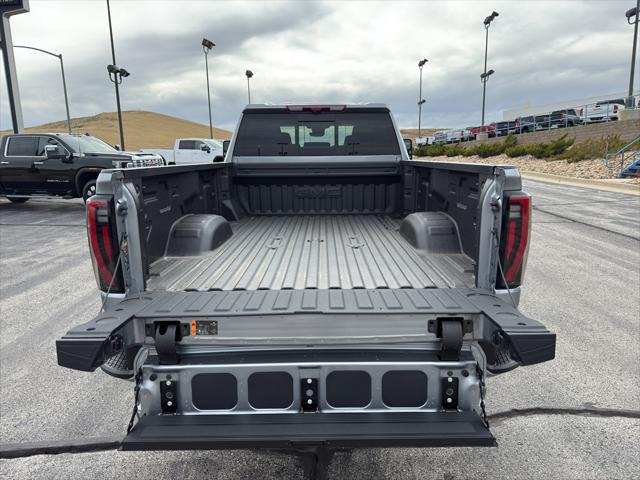 2026 GMC Sierra 2500HD Crew Cab, Standard Bed, AT4, 4WD