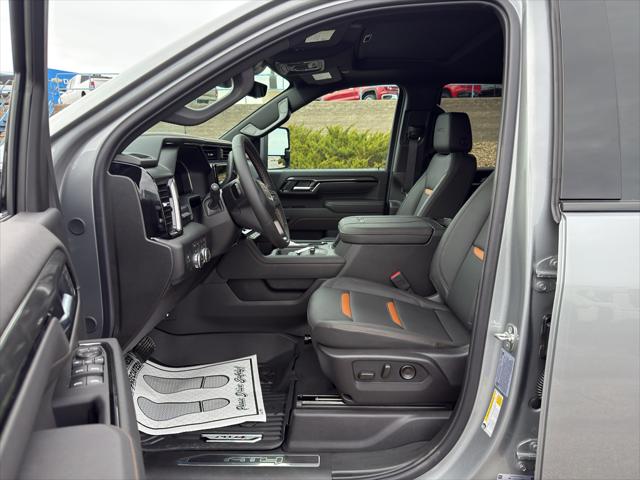 2026 GMC Sierra 2500HD Crew Cab, Standard Bed, AT4, 4WD