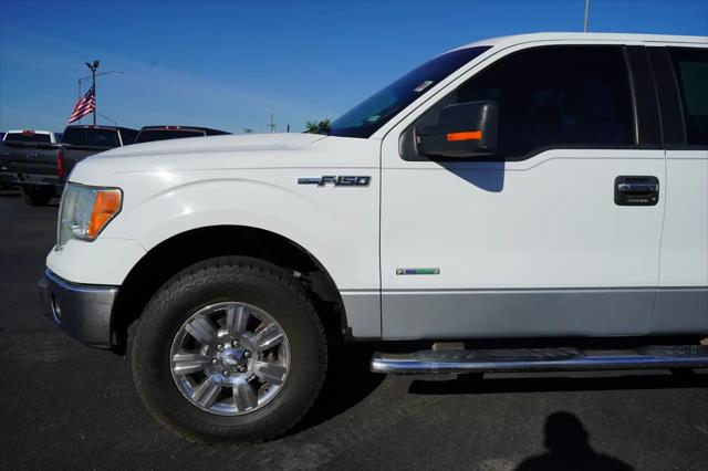2011 Ford F-150 4WD SuperCrew 145"" XLT