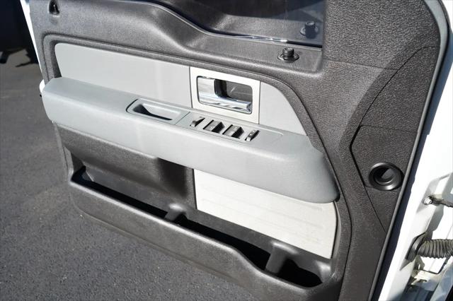 2011 Ford F-150 4WD SuperCrew 145"" XLT