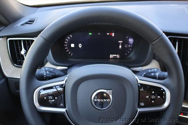 2026 Volvo XC60 Plug-In Hybrid T8 Plus
