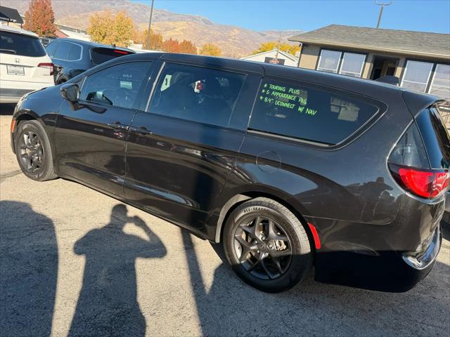2018 Chrysler Pacifica Touring Plus