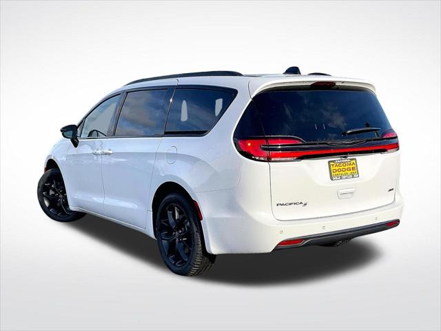 2026 Chrysler Pacifica Select AWD