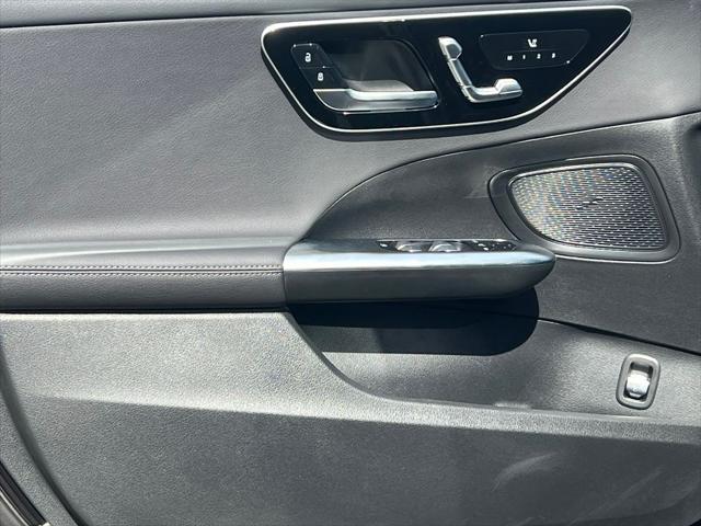 2026 Mercedes-Benz C-CLASS C 300 C 300