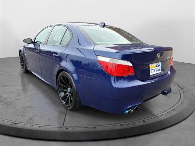 2006 BMW M5 Sedan 4D