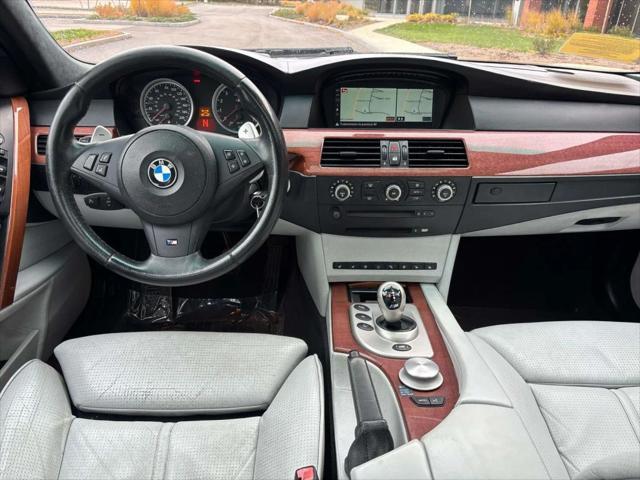 2006 BMW M5 Sedan 4D
